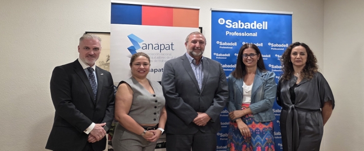 BANCO SABADELL Y ANAPAT FIRMAN UN CONVENIO DE COLABORACIÓN.